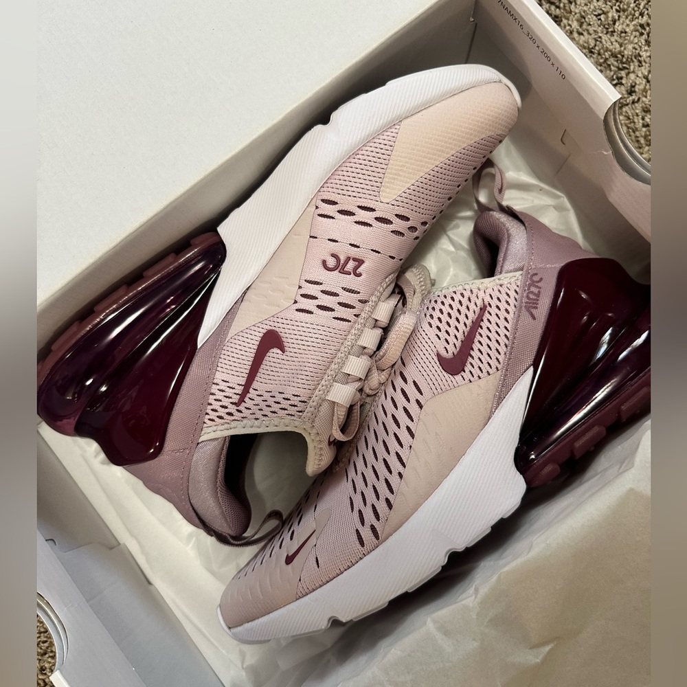 Nike Air Max 270